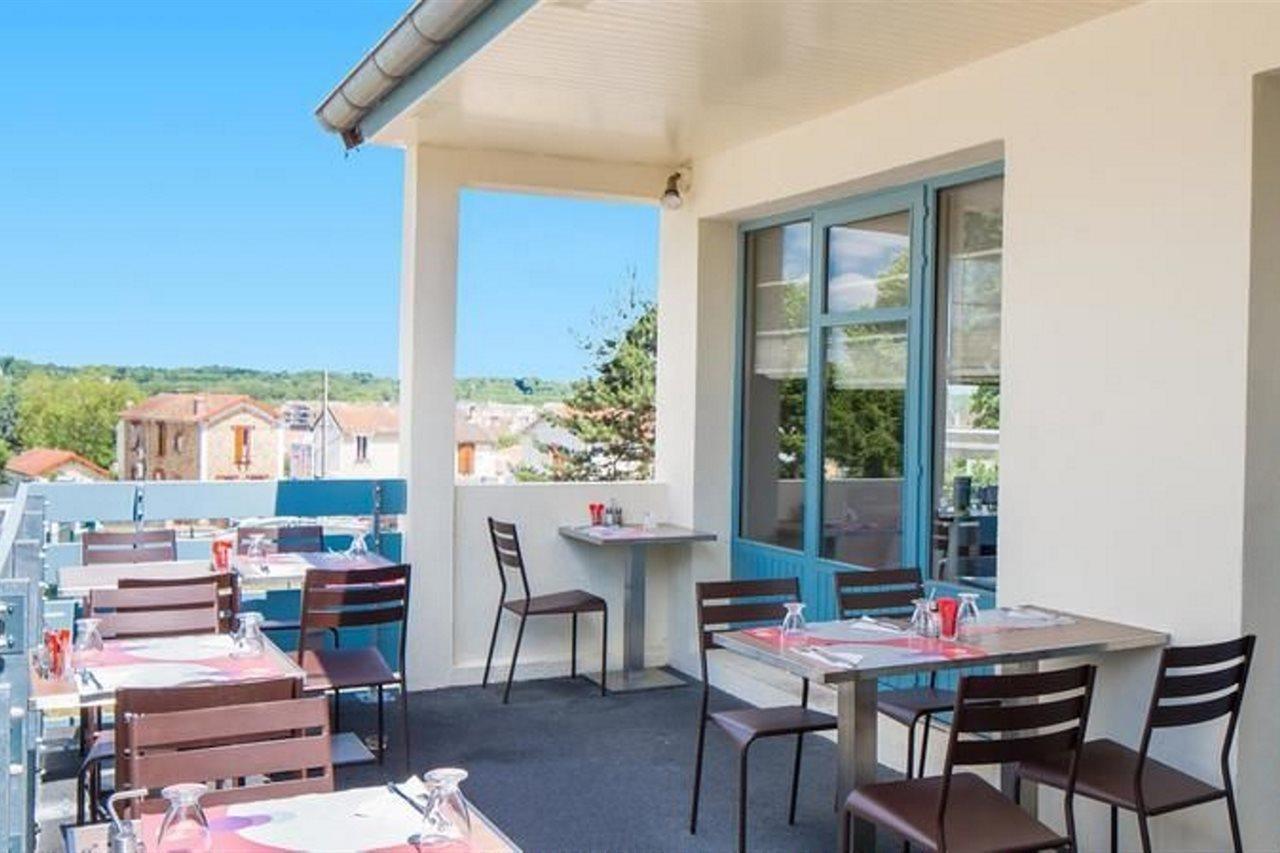 Campanile Melun Sud - Dammarie Les Lys Hotel Exterior photo