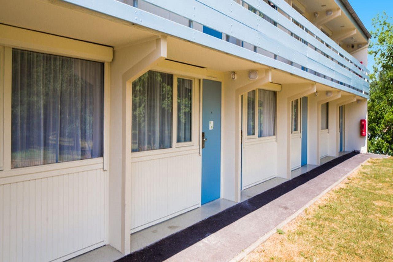 Campanile Melun Sud - Dammarie Les Lys Hotel Exterior photo